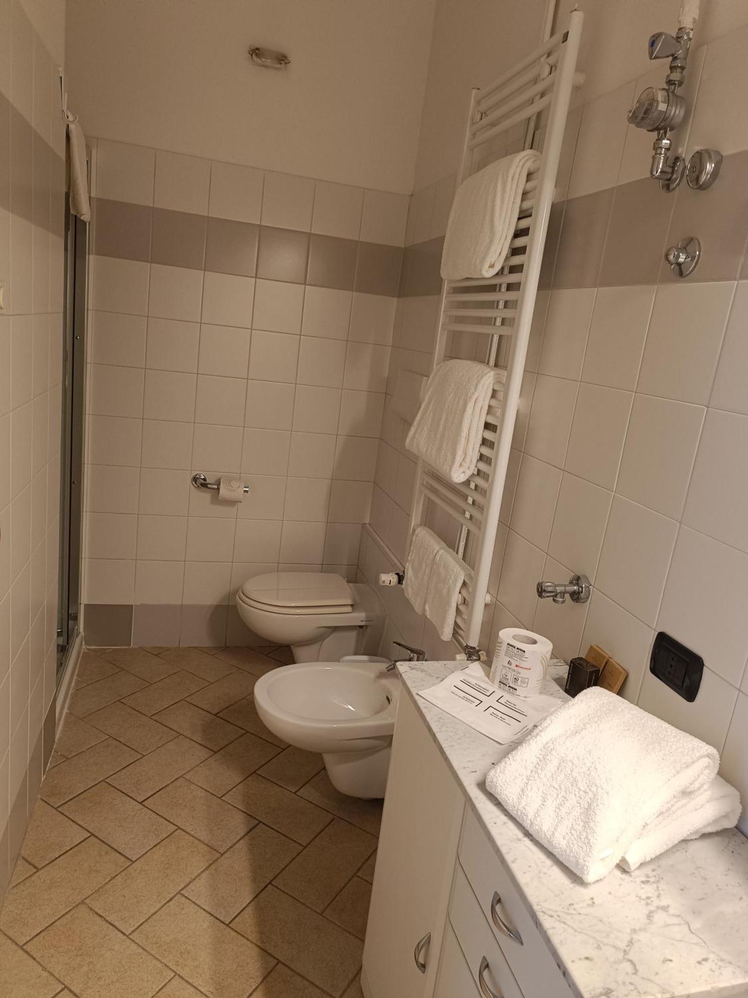 Residence Borromeo Cesano Maderno Exterior foto